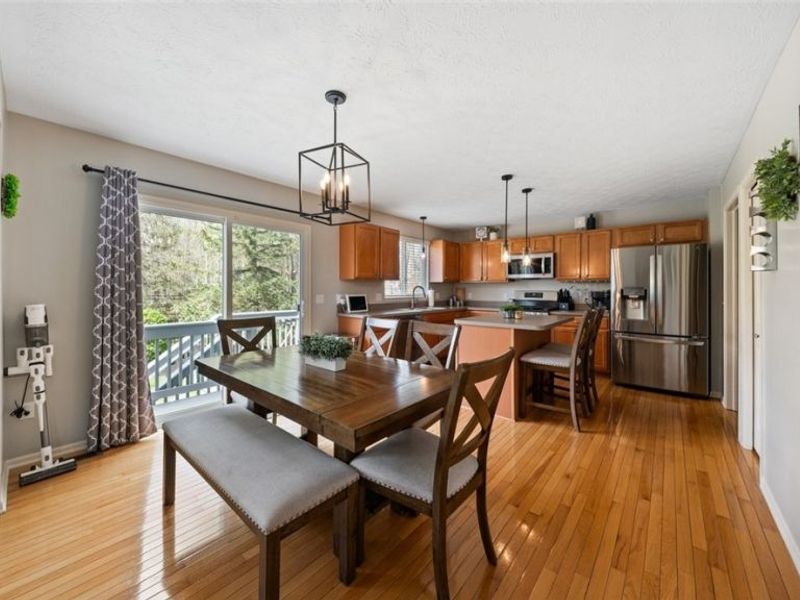 9660 Sunray Dr Drive, Olmsted Township, OH 44138 Photo 23