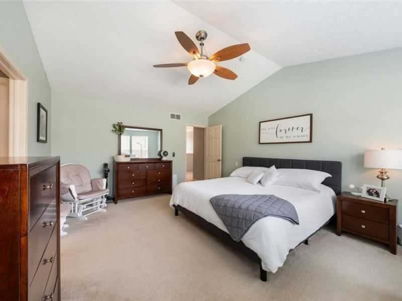 9660 Sunray Dr Drive, Olmsted Township, OH 44138 Photo 26