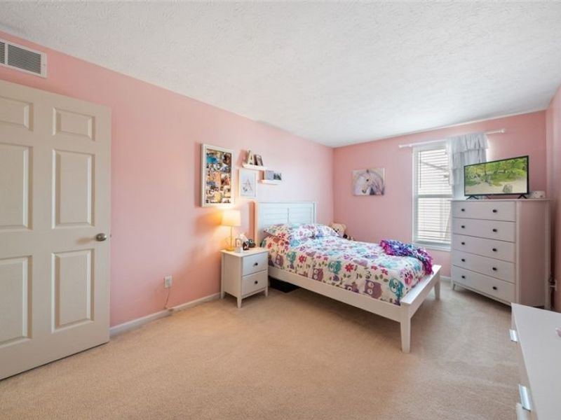 9660 Sunray Dr Drive, Olmsted Township, OH 44138 Photo 35