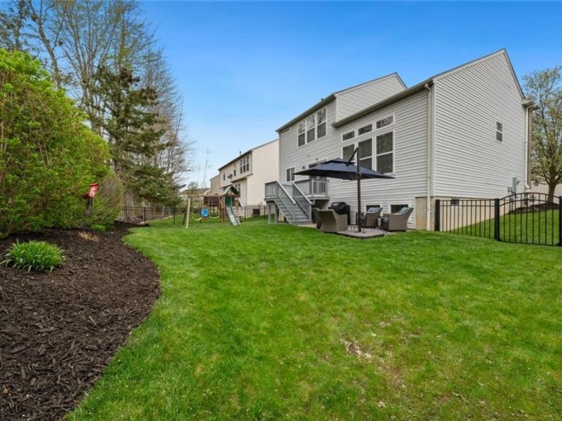 9660 Sunray Dr Drive, Olmsted Township, OH 44138 Photo 46