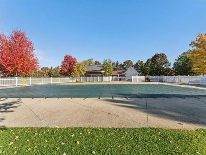 9660 Sunray Dr Drive, Olmsted Township, OH 44138 Photo 49