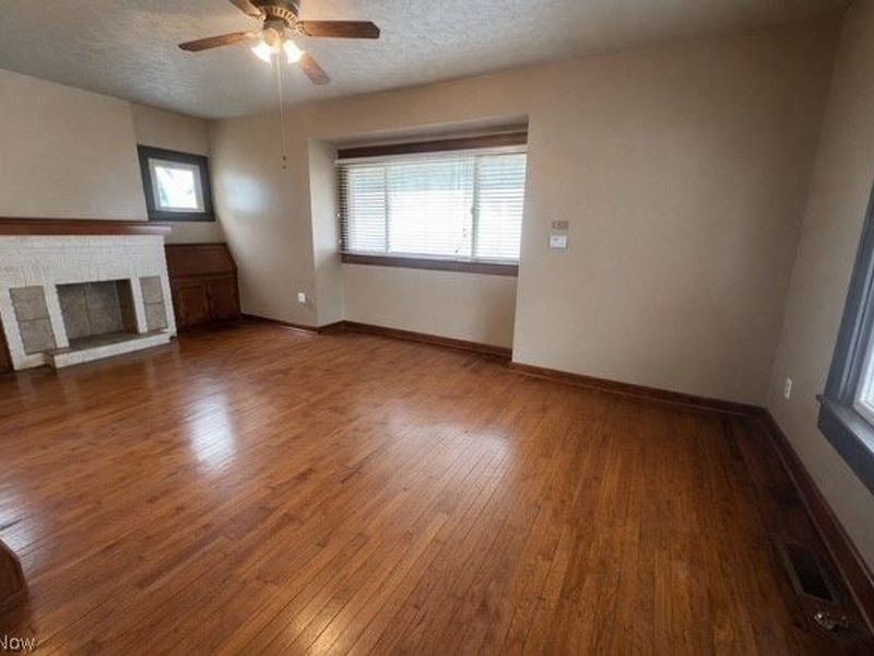 238 Para Avenue , Akron, OH 44305 Photo 2