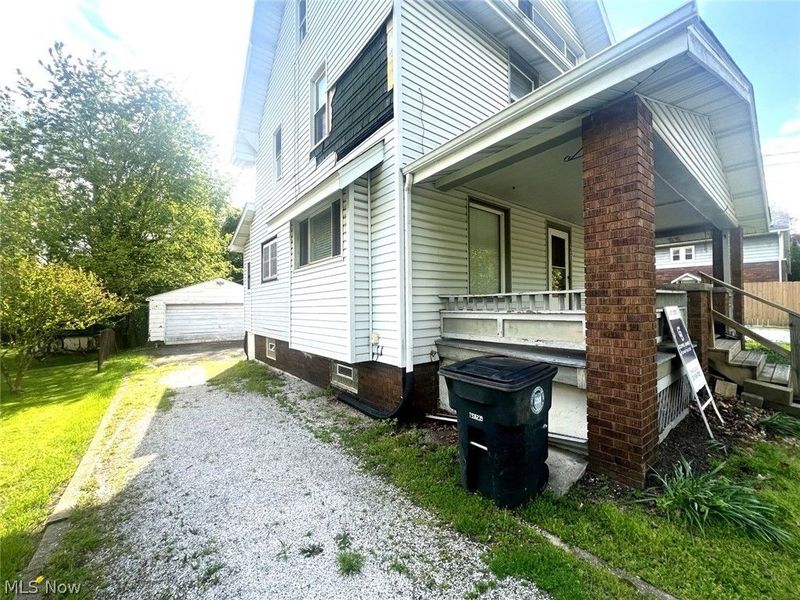 238 Para Avenue, Akron, OH 44305 Photo 3