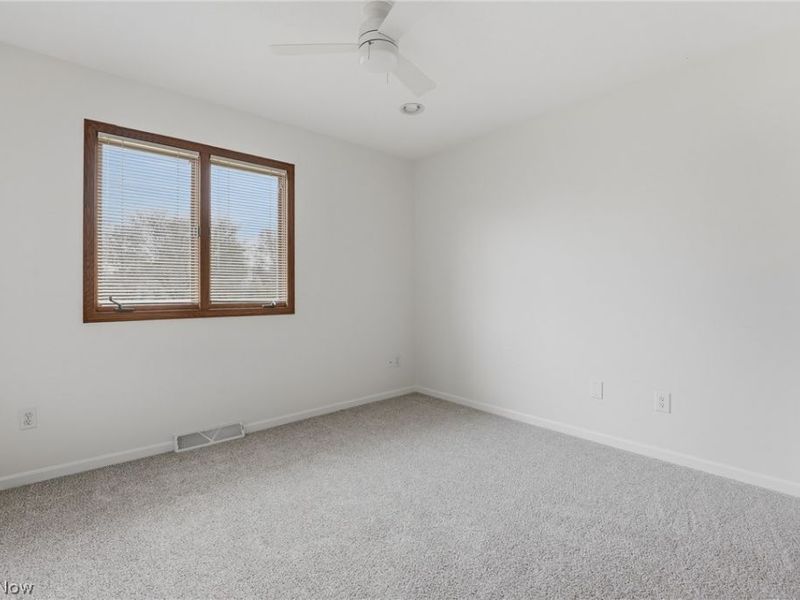 1960 Birkdale Drive, Uniontown, OH 44685 Photo 32