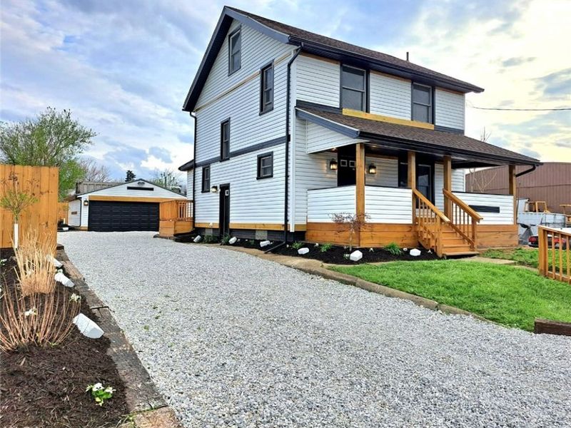 2520 8th Street NE, Canton, OH 44704 Photo 2