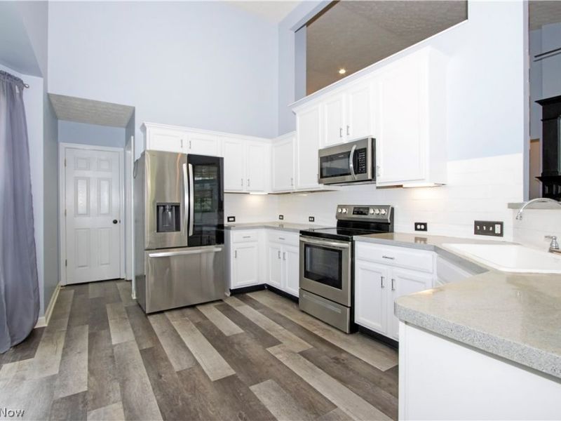 5514 Hideaway Drive , Medina, OH 44256 Photo 9