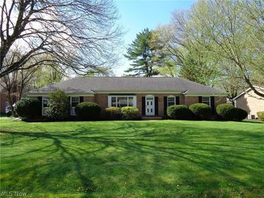 5968 Easy Pace Circle NW, Canton, OH 44718