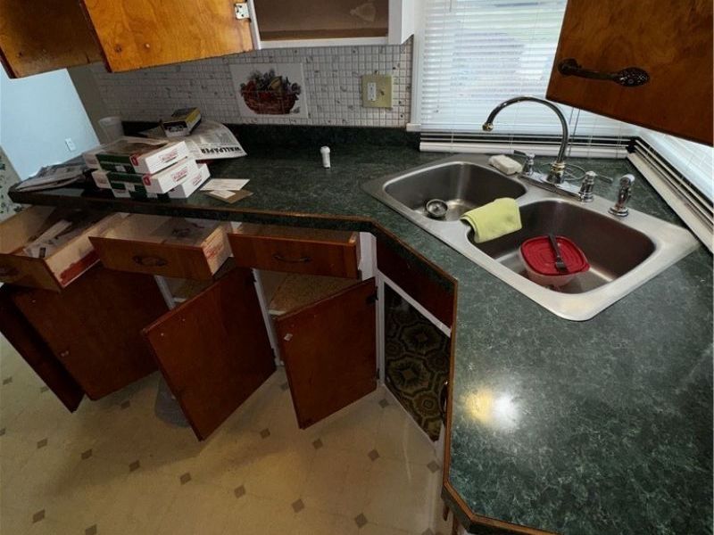 870 Frederick Boulevard, Akron, OH 44320 Photo 11