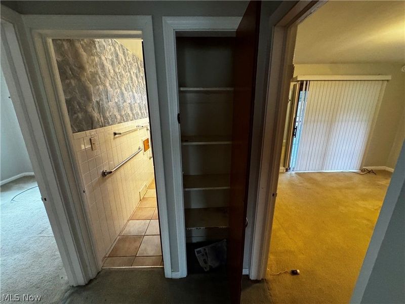 870 Frederick Boulevard, Akron, OH 44320 Photo 15