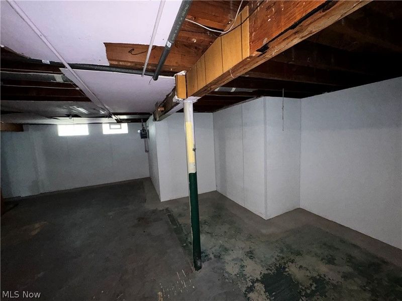 870 Frederick Boulevard, Akron, OH 44320 Photo 27