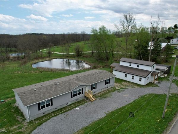 2112 Canyon Road SE, Carrollton, OH 44615