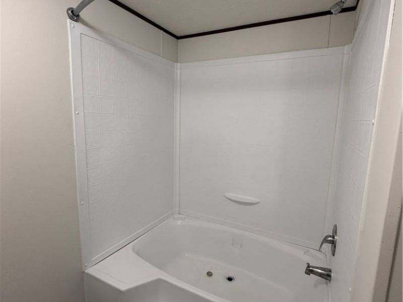 2112 Canyon Road SE, Carrollton, OH 44615 Photo 15