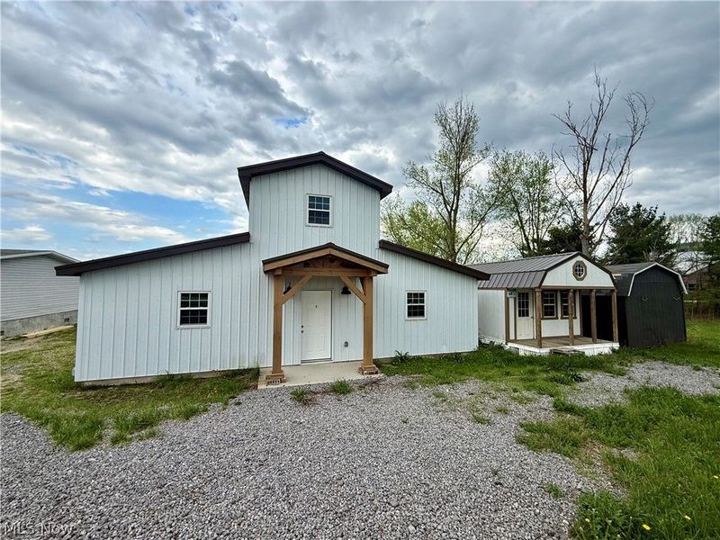 2112 Canyon Road SE, Carrollton, OH 44615 Photo 3