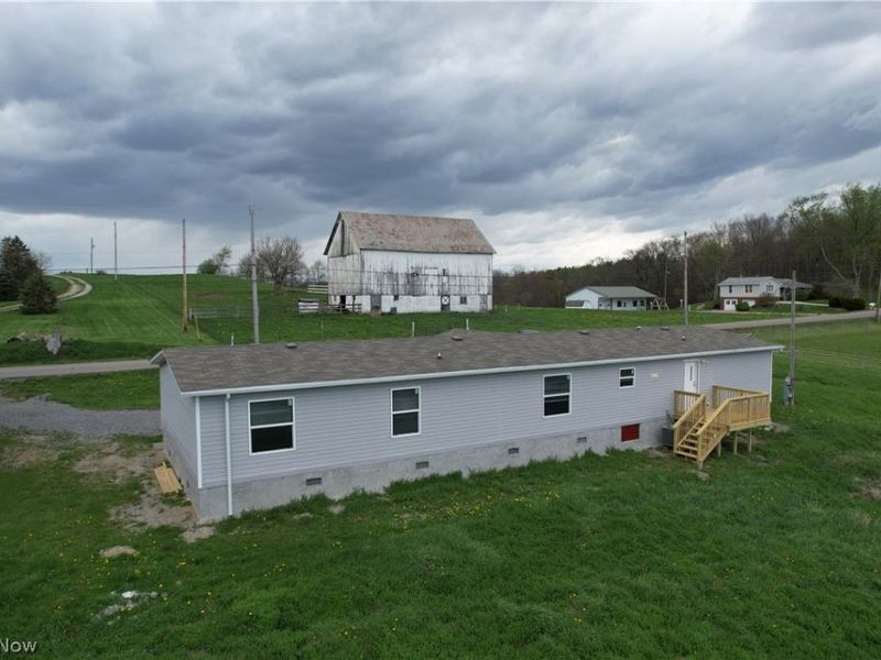 2112 Canyon Road SE, Carrollton, OH 44615 Photo 4