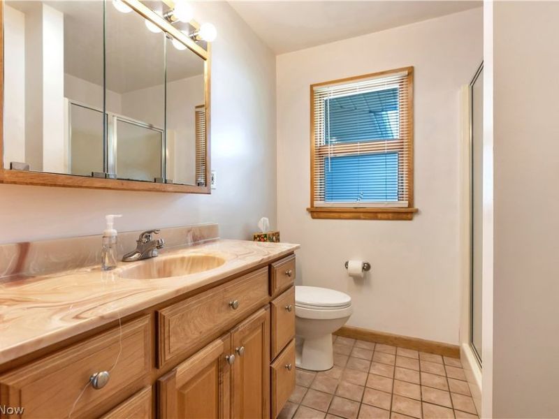 300 Homeworth Road , Alliance, OH 44601 Photo 20