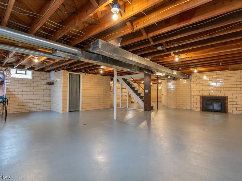 300 Homeworth Road , Alliance, OH 44601 Photo 29