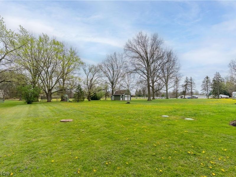 300 Homeworth Road , Alliance, OH 44601 Photo 35