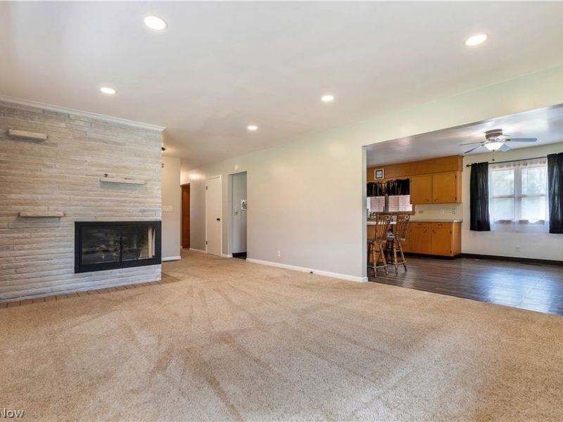 300 Homeworth Road , Alliance, OH 44601 Photo 5