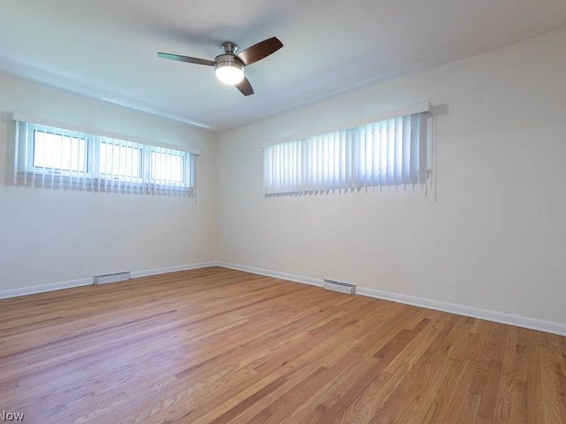 1872 Bremerton Road, Lyndhurst, OH 44124 Photo 18