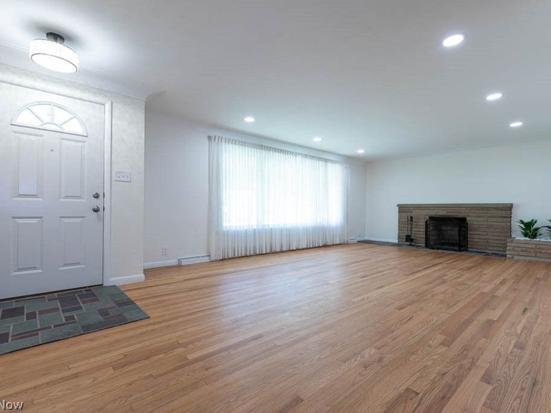 1872 Bremerton Road, Lyndhurst, OH 44124 Photo 2