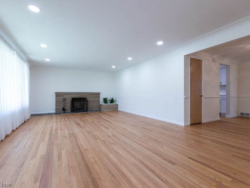 1872 Bremerton Road, Lyndhurst, OH 44124 Photo 3