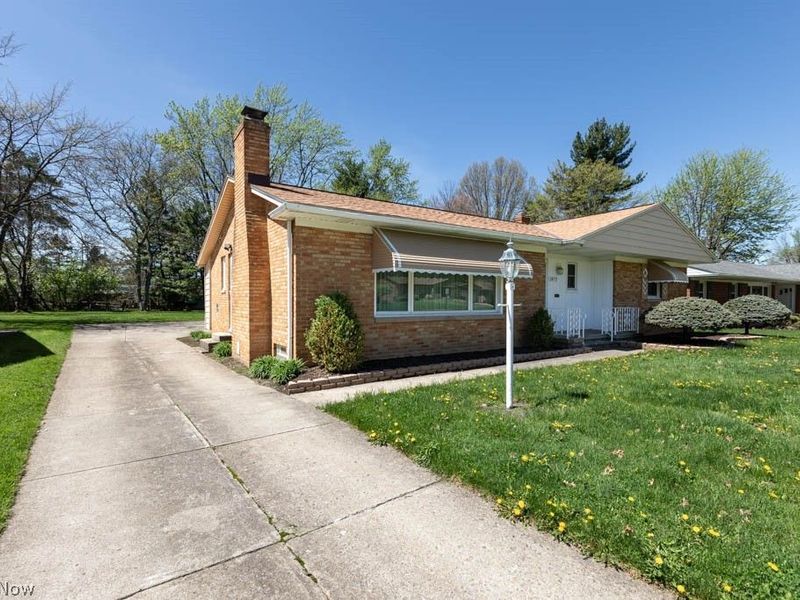 1872 Bremerton Road, Lyndhurst, OH 44124 Photo 37