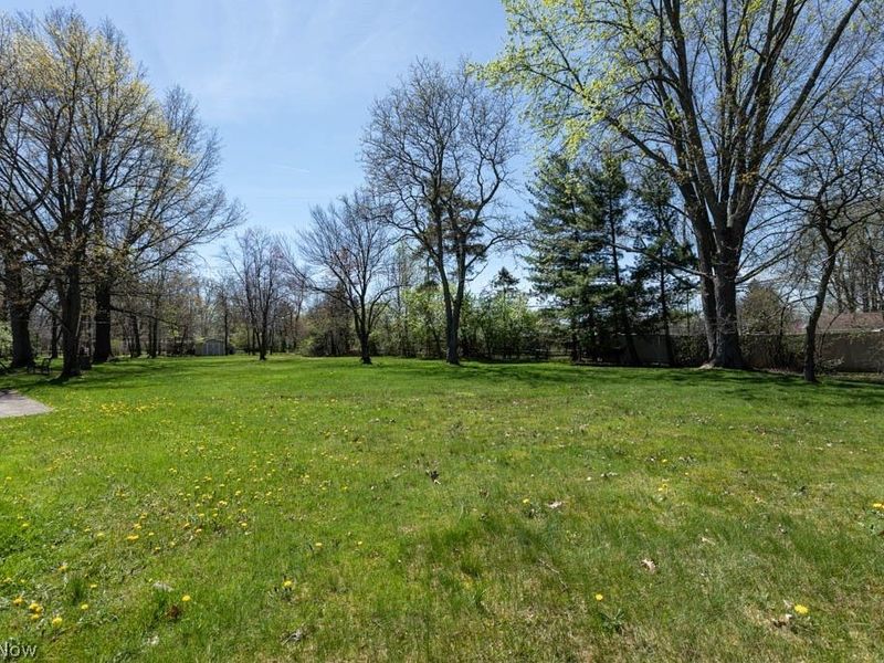 1872 Bremerton Road, Lyndhurst, OH 44124 Photo 42