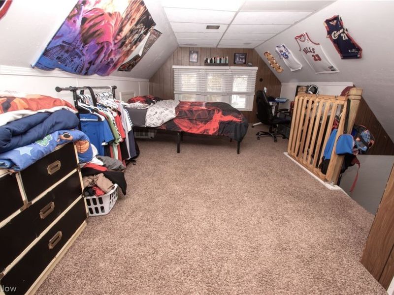 3425 Highview Avenue , Cleveland, OH 44109 Photo 15