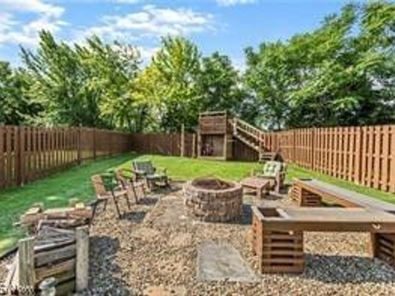 3425 Highview Avenue , Cleveland, OH 44109 Photo 20