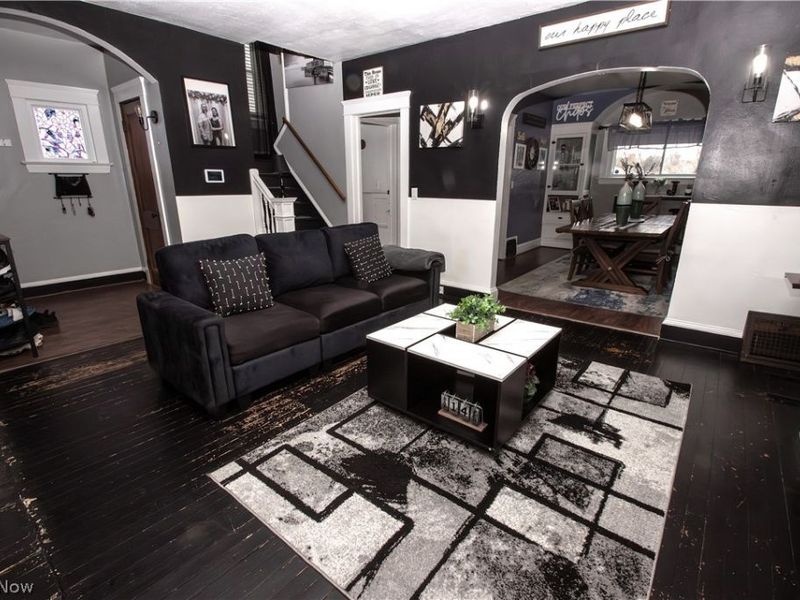 3425 Highview Avenue , Cleveland, OH 44109 Photo 7