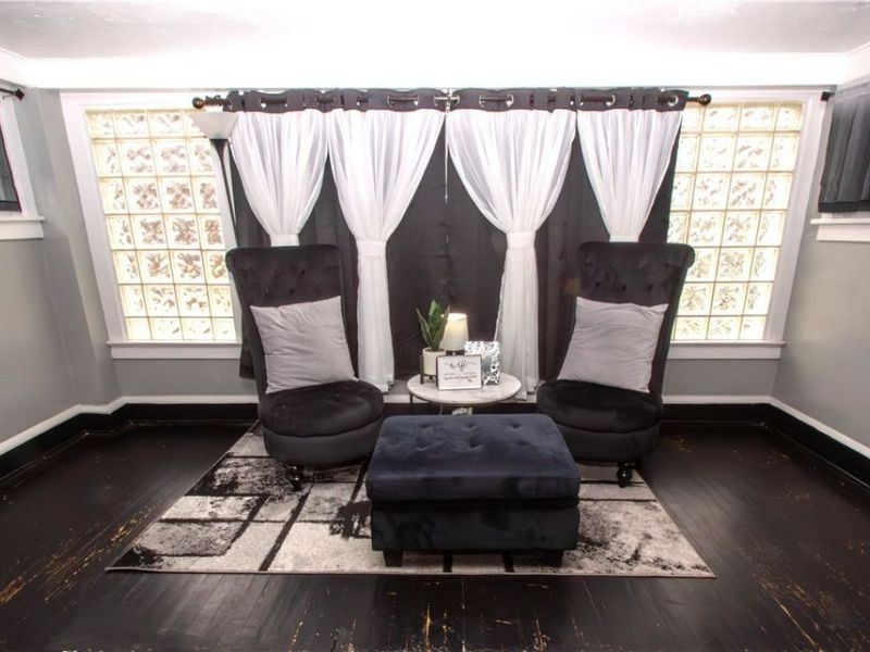 3425 Highview Avenue , Cleveland, OH 44109 Photo 8