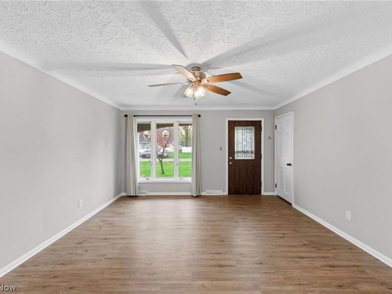 121 Beck Road , Avon Lake, OH 44012 Photo 6