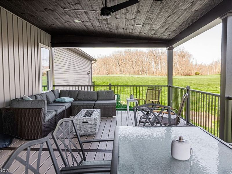 4554 E Moreland Road , Fredericksburg, OH 44627 Photo 11