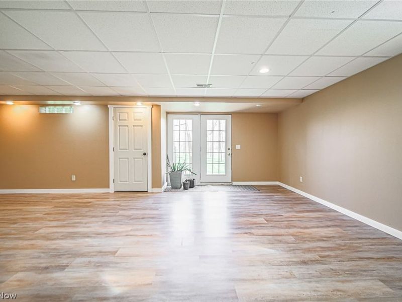 4554 E Moreland Road , Fredericksburg, OH 44627 Photo 38