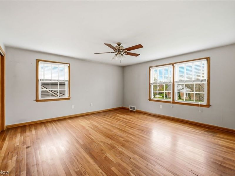 2227 Fenwick Road, University Heights, OH 44118 Photo 28