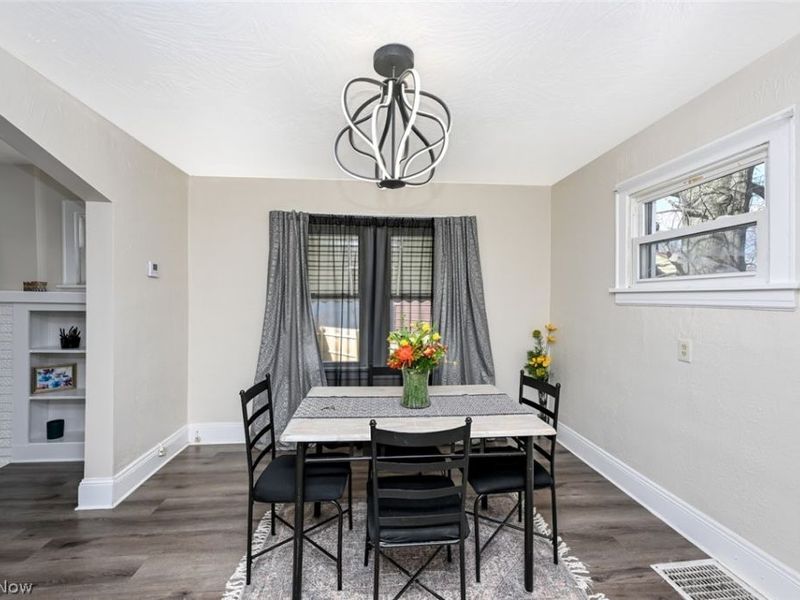 1292 Diagonal Road , Akron, OH 44307 Photo 17