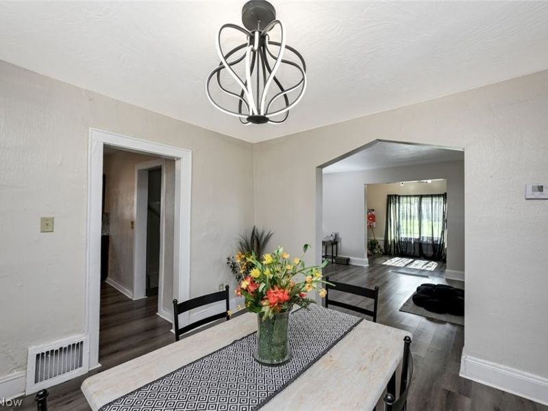 1292 Diagonal Road , Akron, OH 44307 Photo 18