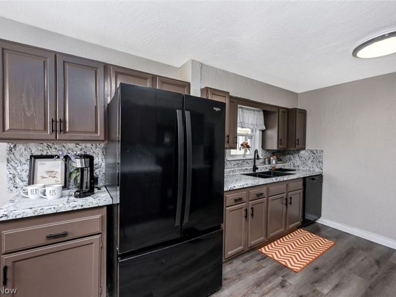 1292 Diagonal Road , Akron, OH 44307 Photo 22