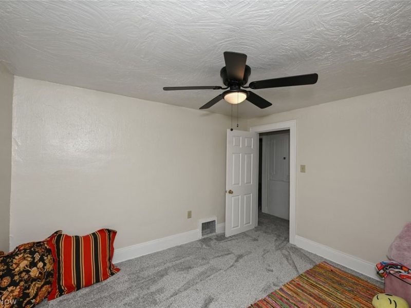 1292 Diagonal Road , Akron, OH 44307 Photo 35