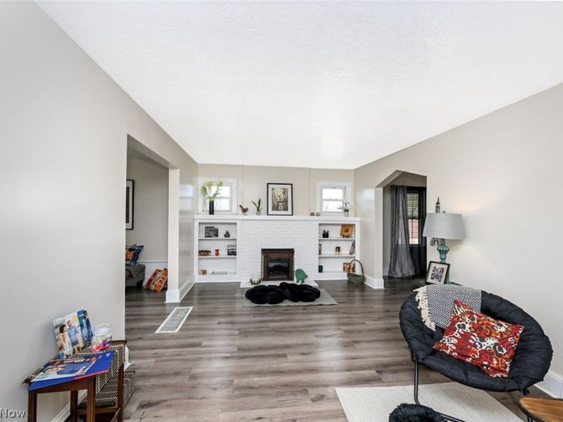 1292 Diagonal Road , Akron, OH 44307 Photo 9