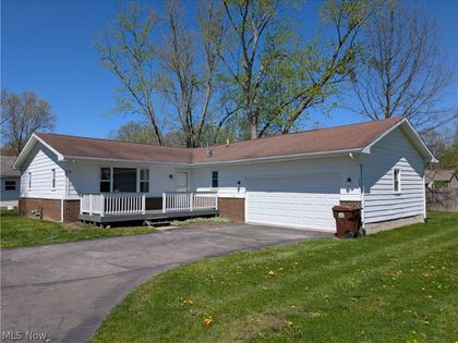 17604 Olive Avenue Lake Milton, OH 44429