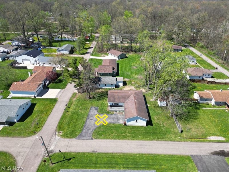 17604 Olive Avenue , Lake Milton, OH 44429 Photo 3