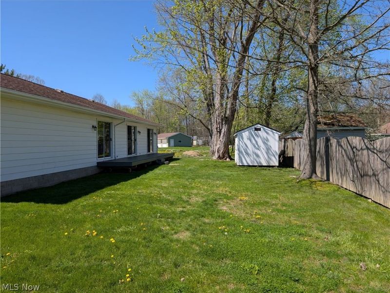 17604 Olive Avenue , Lake Milton, OH 44429 Photo 7