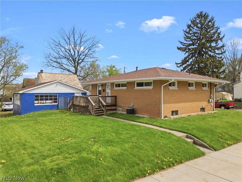 1157 Woodland Avenue , Alliance, OH 44601 Photo 18