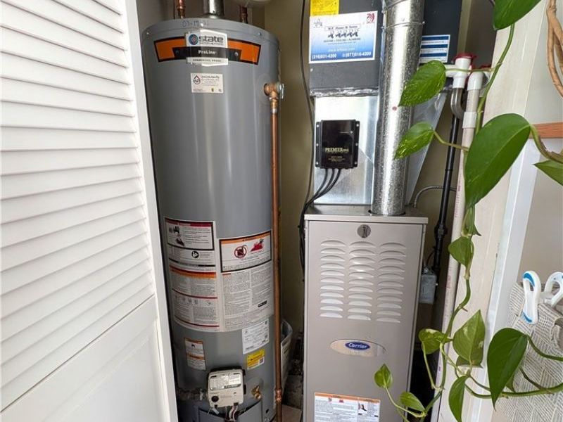 1140 Iroquois Avenue , Mayfield Heights, OH 44124 Photo 12