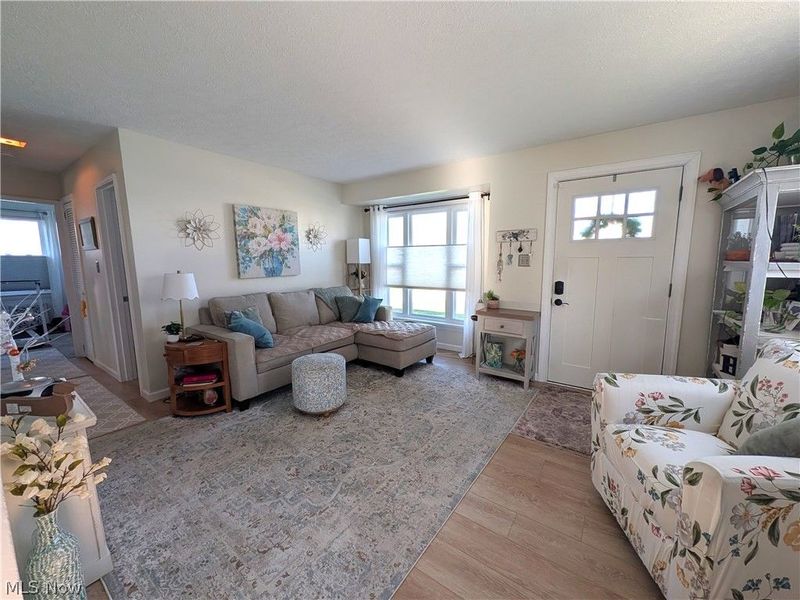 1140 Iroquois Avenue, Mayfield Heights, OH 44124 Photo 8