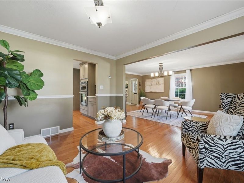 613 Welshire Drive, Bay Village, OH 44140 Photo 6