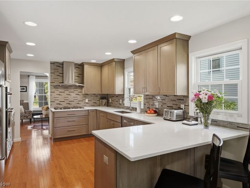 613 Welshire Drive, Bay Village, OH 44140 Photo 7