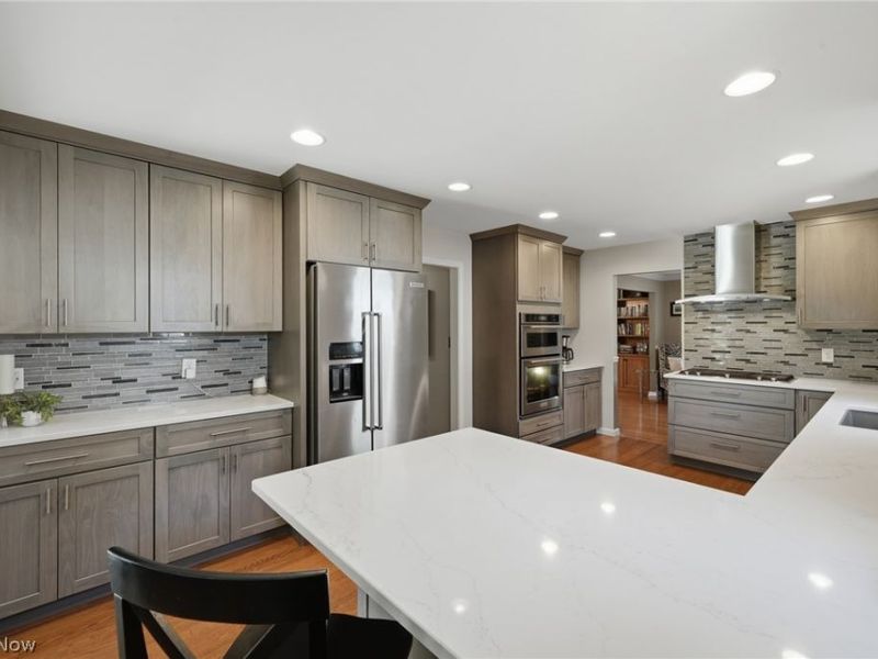 613 Welshire Drive, Bay Village, OH 44140 Photo 8