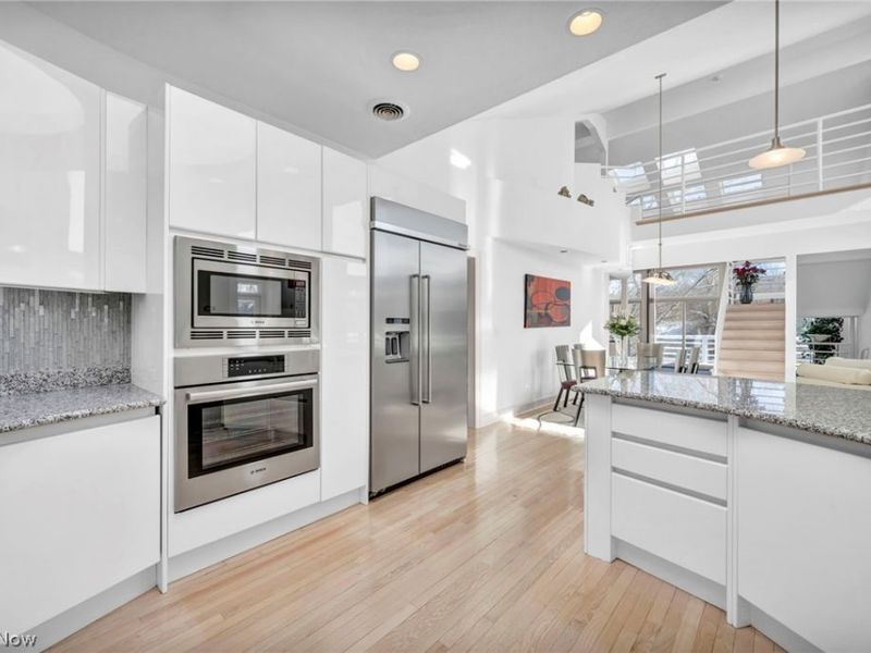 8709 Deer Creek Drive , Broadview Heights, OH 44147 Photo 10